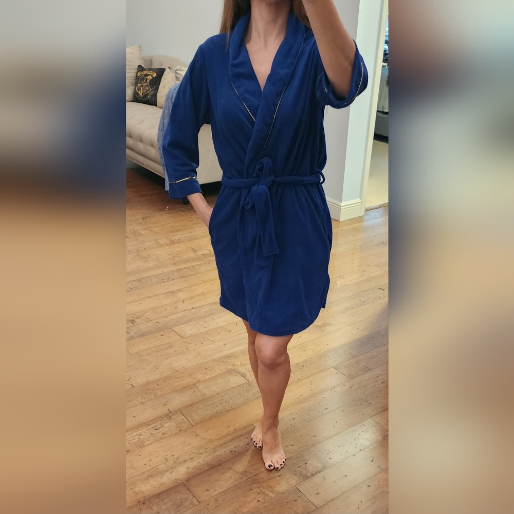 Brand new navy bathrobe